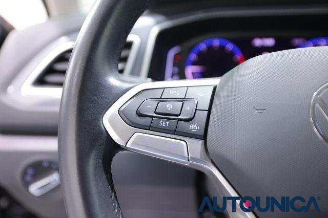 VOLKSWAGEN T-Roc 1.0 TSI STYLE FARI LED NEOPATENTATI
