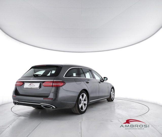 MERCEDES-BENZ E 220 220 d Auto Business Sport - PER OPERATORI DEL SETT