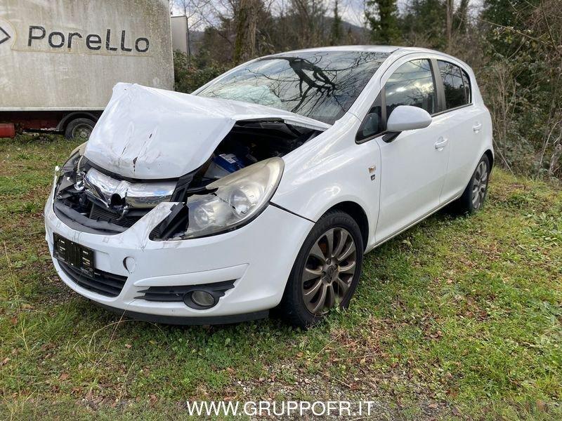 Opel Corsa 1.3 CDTI 75CV 5 porte INCIDENTATA
