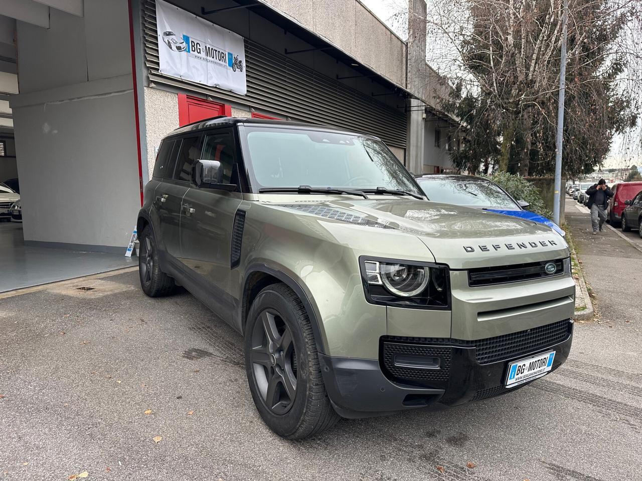 Land Rover Defender 110 3.0d i6 mhev HSE awd auto N1