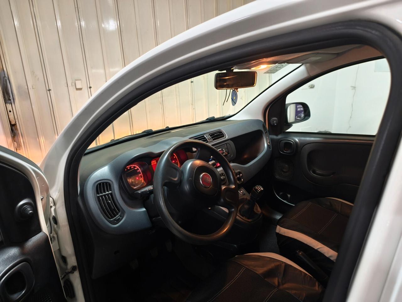 Fiat panda van autocarro 2 posti (12 mesi di garanzia)