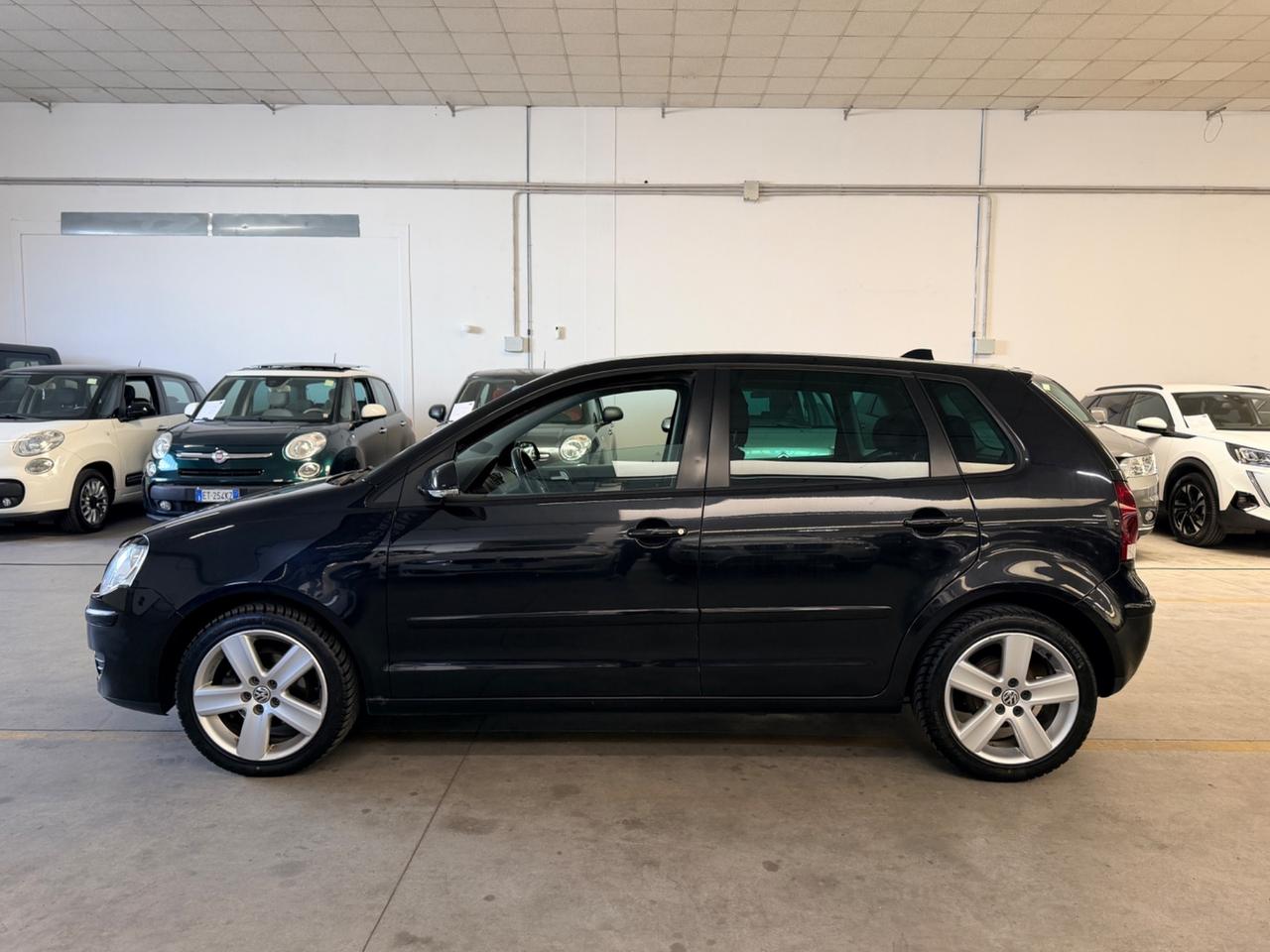 Volkswagen Polo 1.4/80CV TDI DPF 5p. Sportline