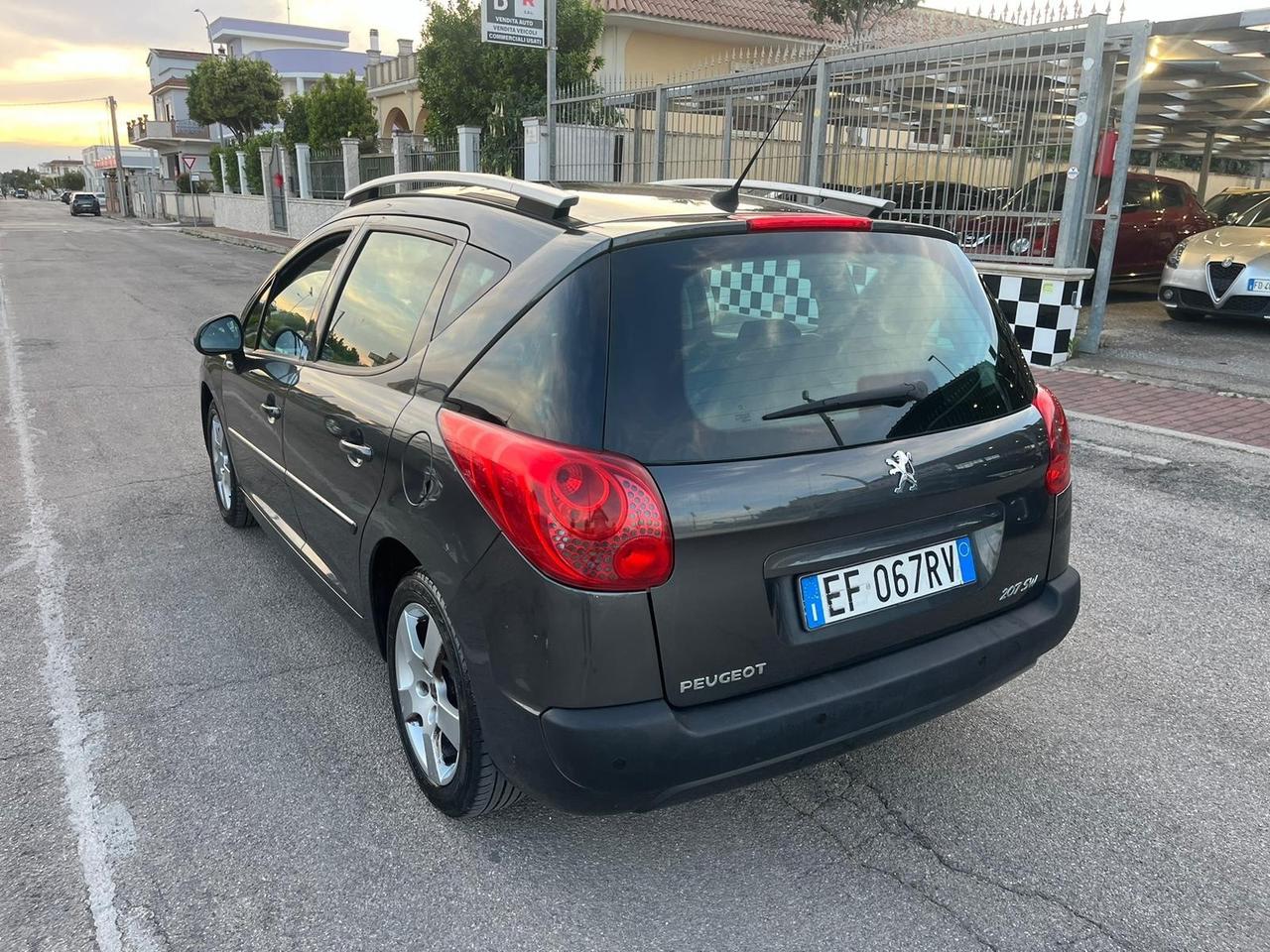 Peugeot 207 1.6 HDi SW XS Ciel Unipro 2010