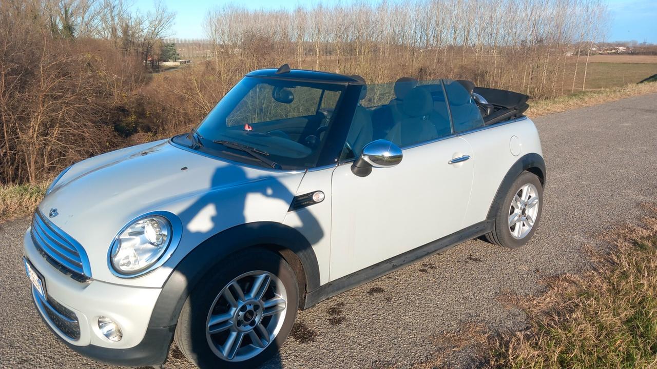 Mini Mini 1.6 16V Cooper D Cabrio