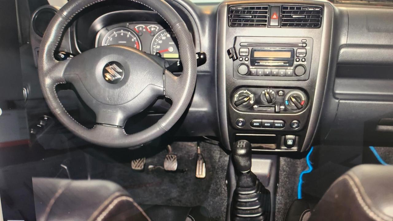 Suzuki Jimny 1.3i 16V cat 4WD Special