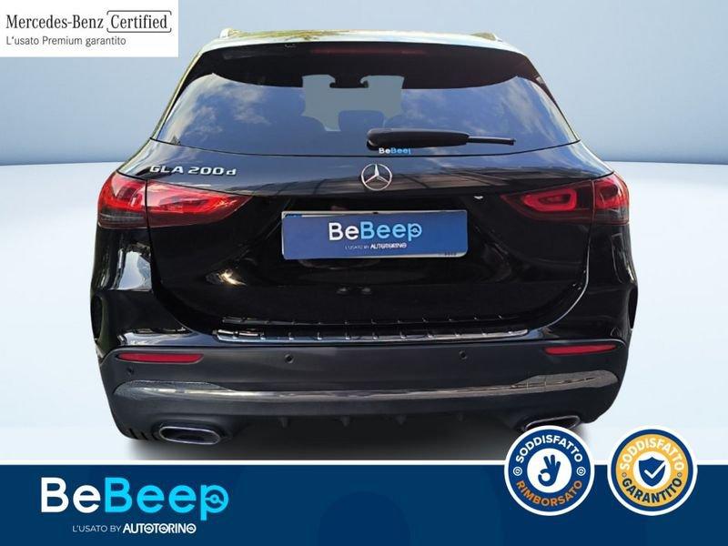 Mercedes-Benz GLA 200 D PREMIUM AUTO