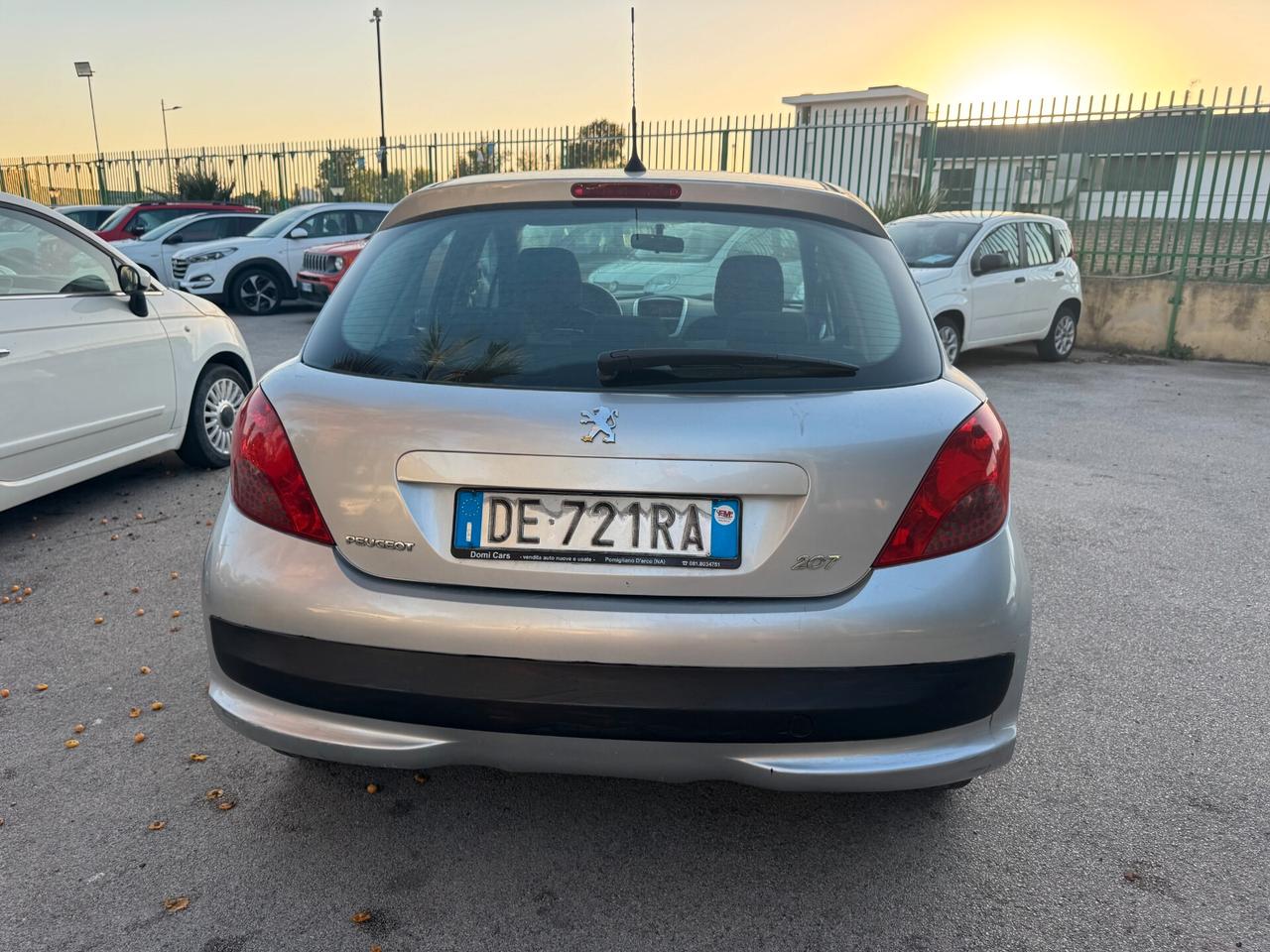 Peugeot 207 1.4 HDi 70CV 5p