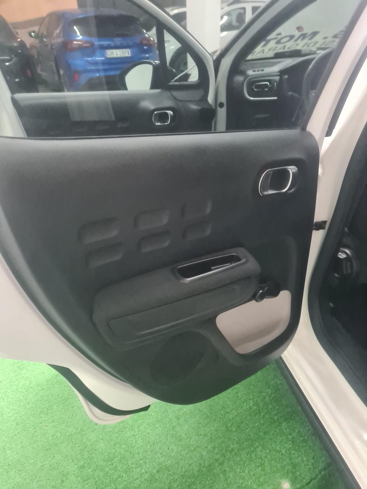 Citroen C3 PureTech 110 S&S Shine