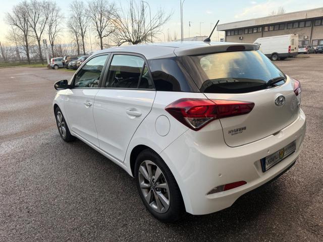 HYUNDAI i20 1.2 84 CV 5 porte Style