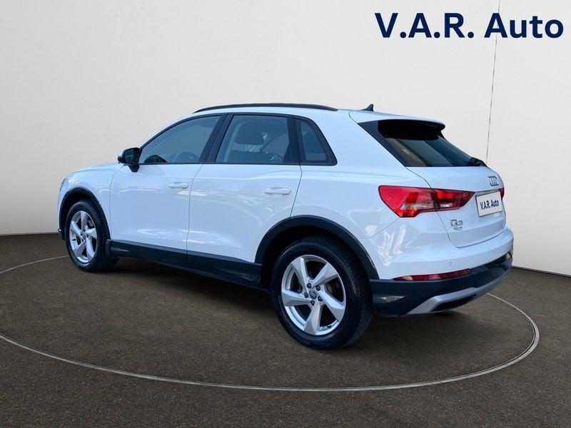 Audi Q3 1.5 35 TFSI Business Advanced