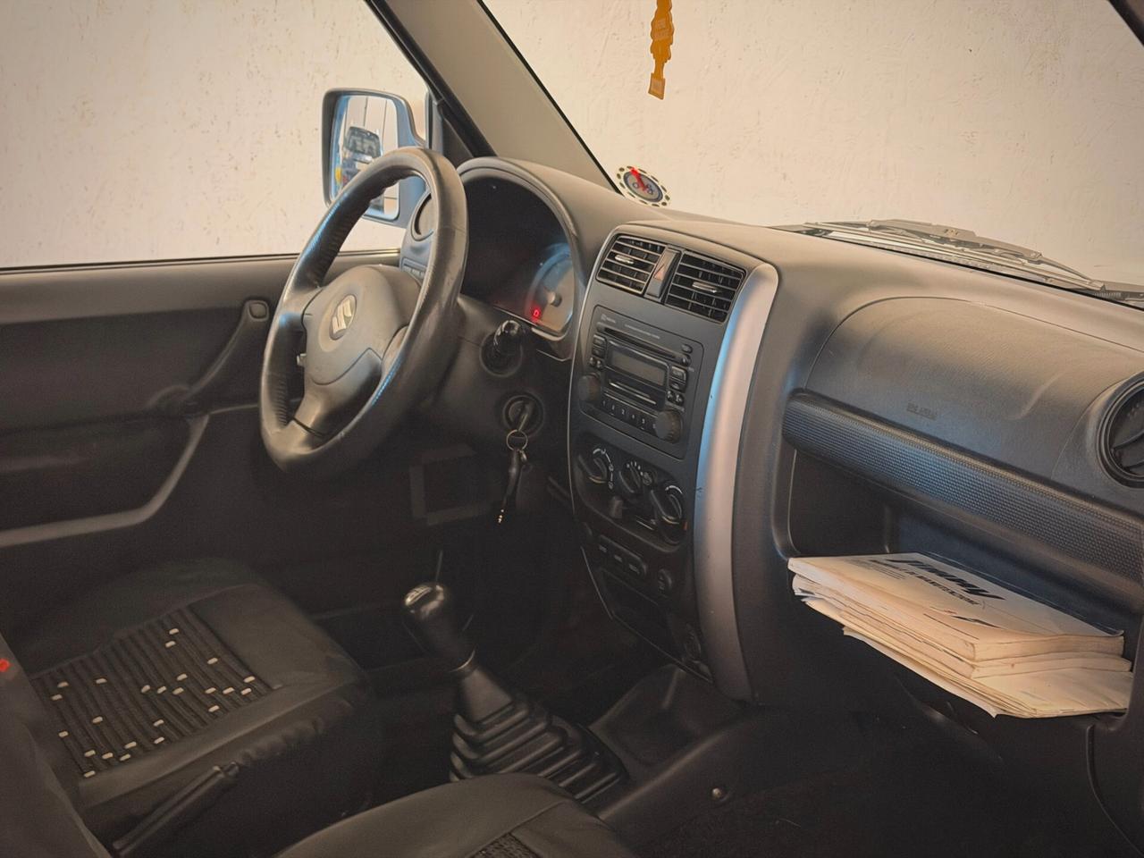 Suzuki Jimny 1.5 DDiS 4WD JLX