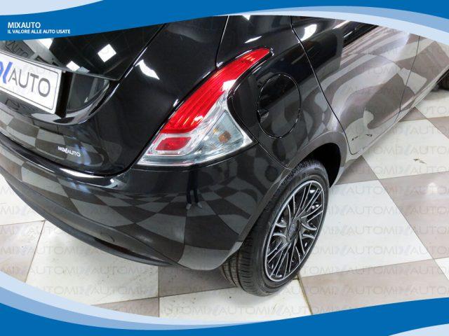 LANCIA Ypsilon Hybrid 1.0 FireFly 70cv 5 Porte Gold EU6 KM Ø
