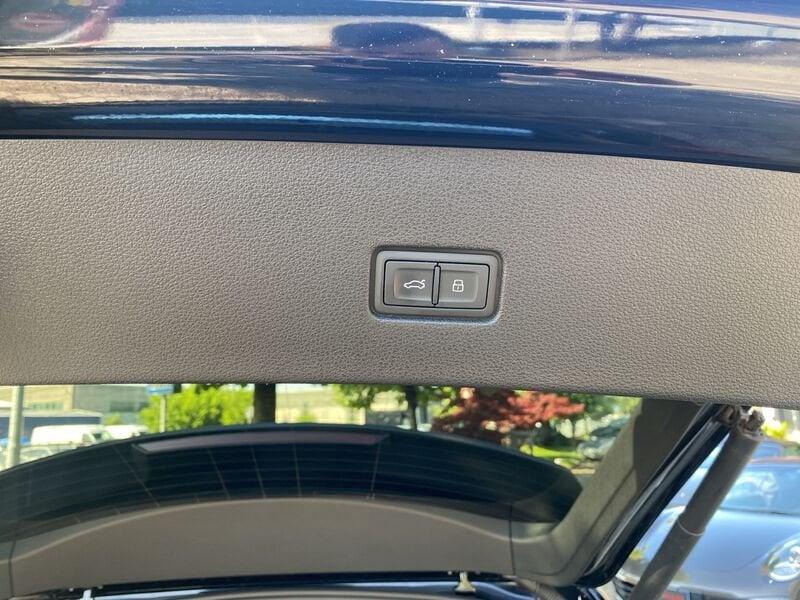 Audi Q8 SQ8 TDI quattro tiptronic