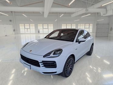 PORSCHE CAYENNE COUPE 3.0 V6 E-HYBRID PLATINUM EDITION SUV