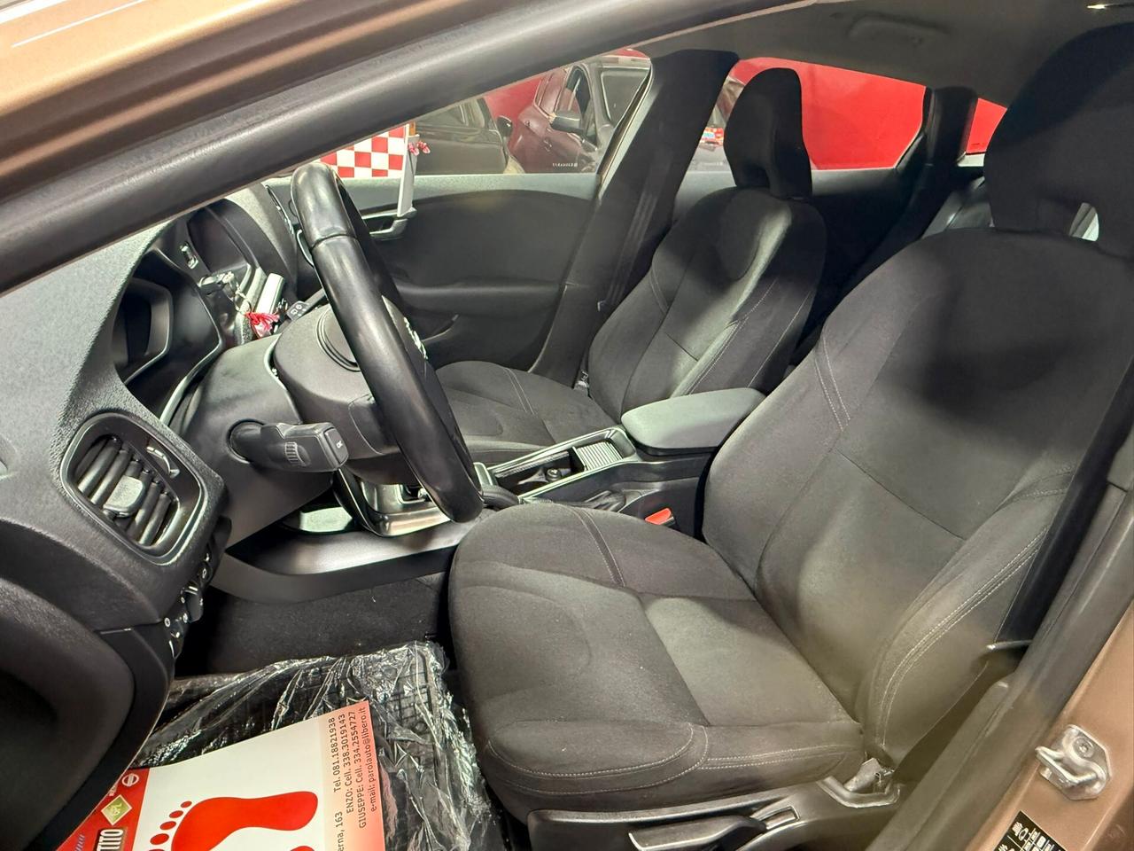 Volvo V40 Cross Country D2 1.6 114cv - 2014