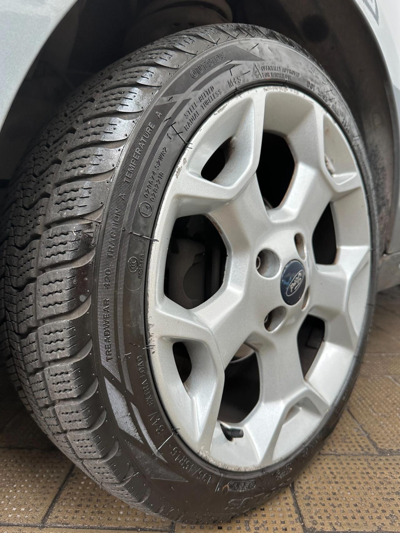 Ford Ka 1.2 Benz, Euro 6B, Pari al nuovo, uni propri