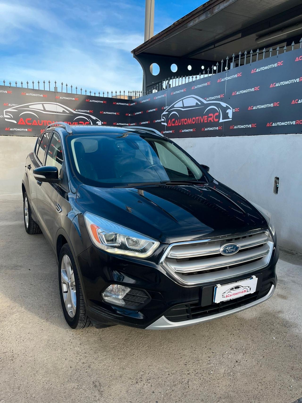 Ford Kuga 2.0 TDCI 150 CV S&S 2WD Titanium