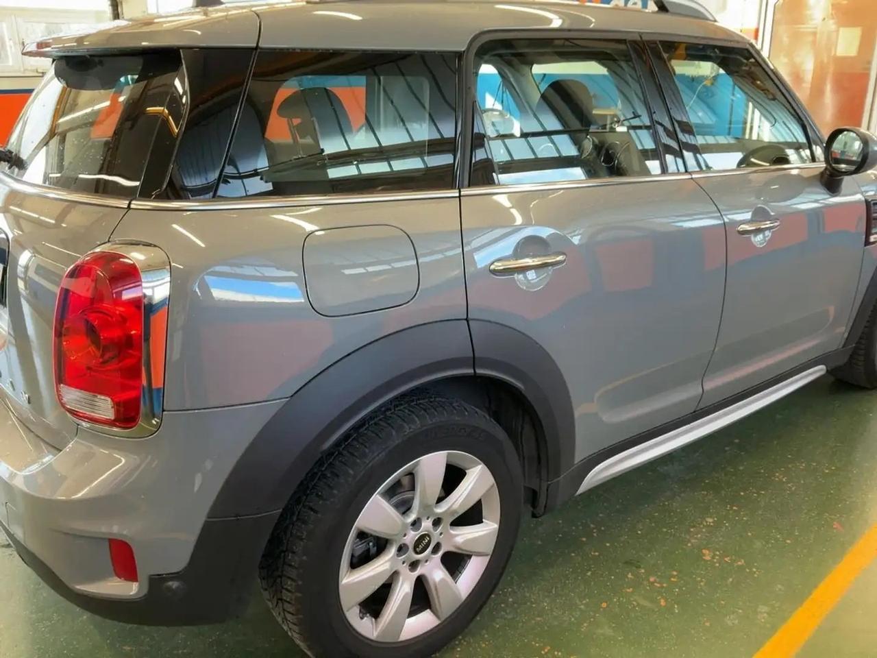 Mini One Countryman 1.5 Cooper Hype