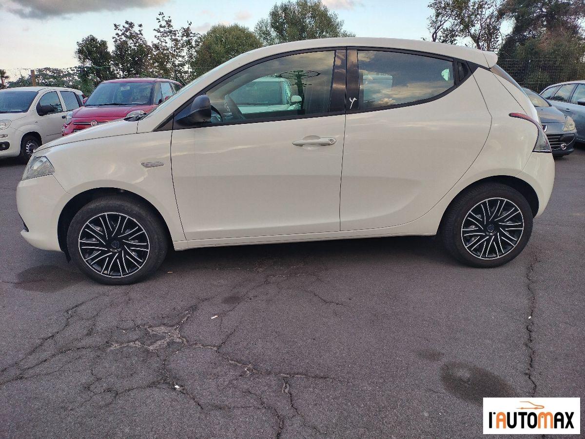LANCIA - Ypsilon 1.3 mjt Silver 95cv
