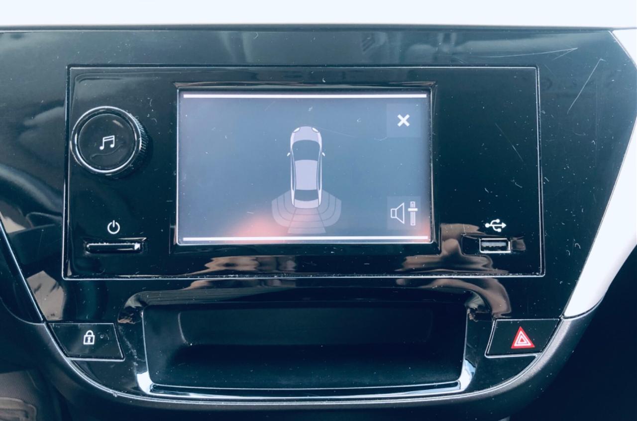 Opel Corsa 1.2 Edition AUTOMATICA