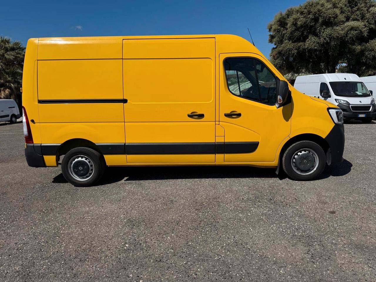 RENAULT Master T28 2.3 dCi 135 L2 H2 Furgone Ice Plus