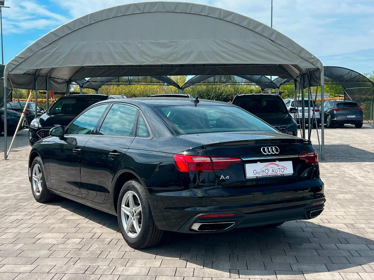 Audi A4 40 TDI S tronic Business