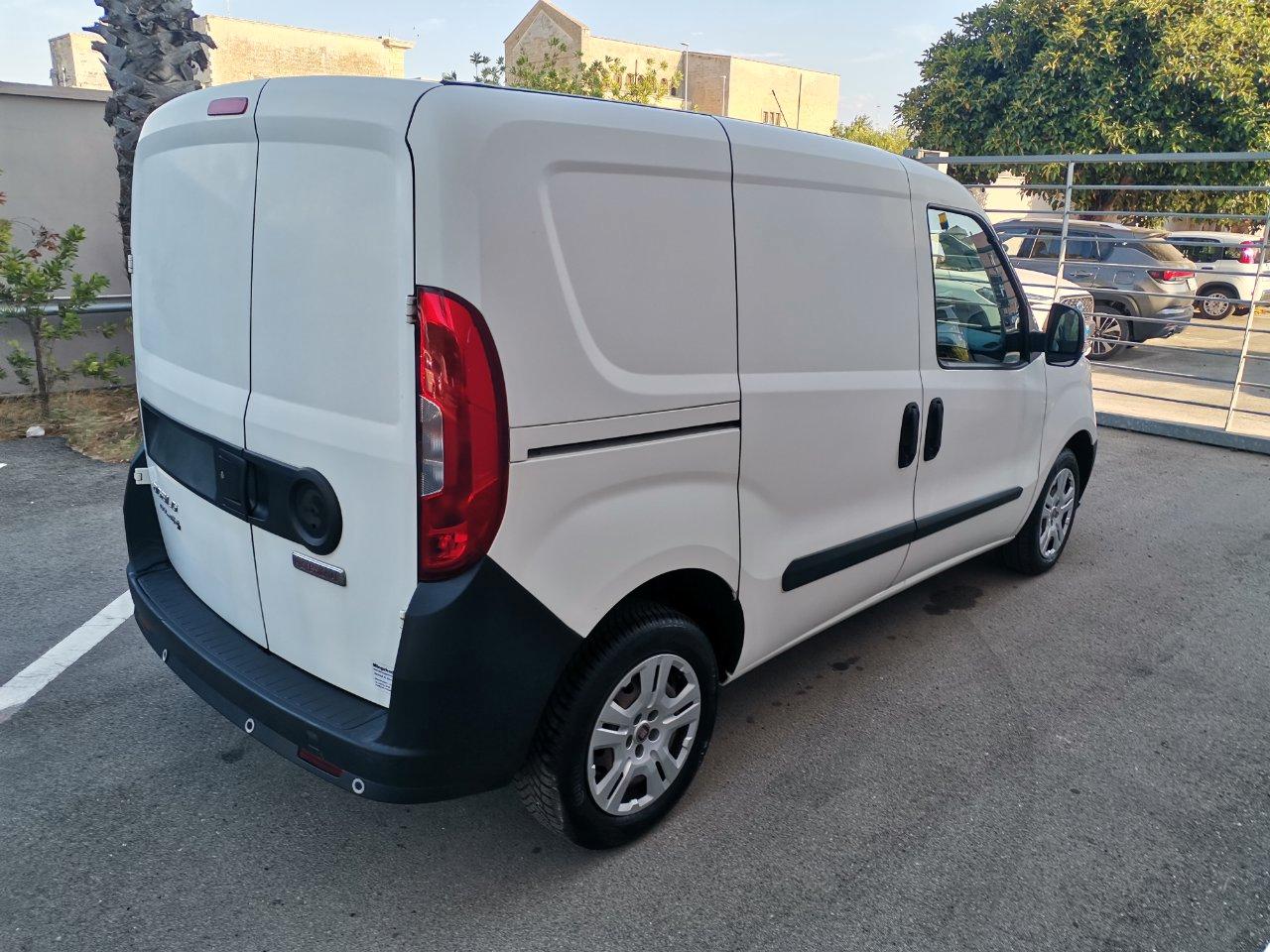 Fiat Doblo 1.6 mjt 16v Easy s&s 105cv