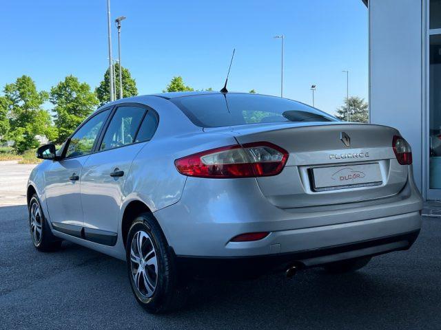 RENAULT Fluence 1.6 i 110CV Expression