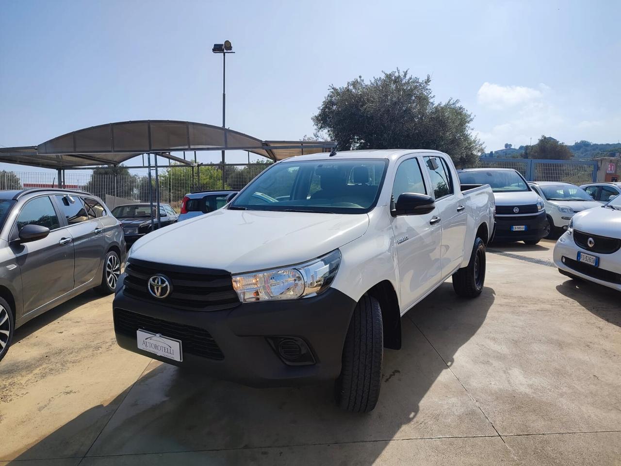 Toyota Hilux 2.4 D-4D 4WD 4 porte Double Cab Comfort