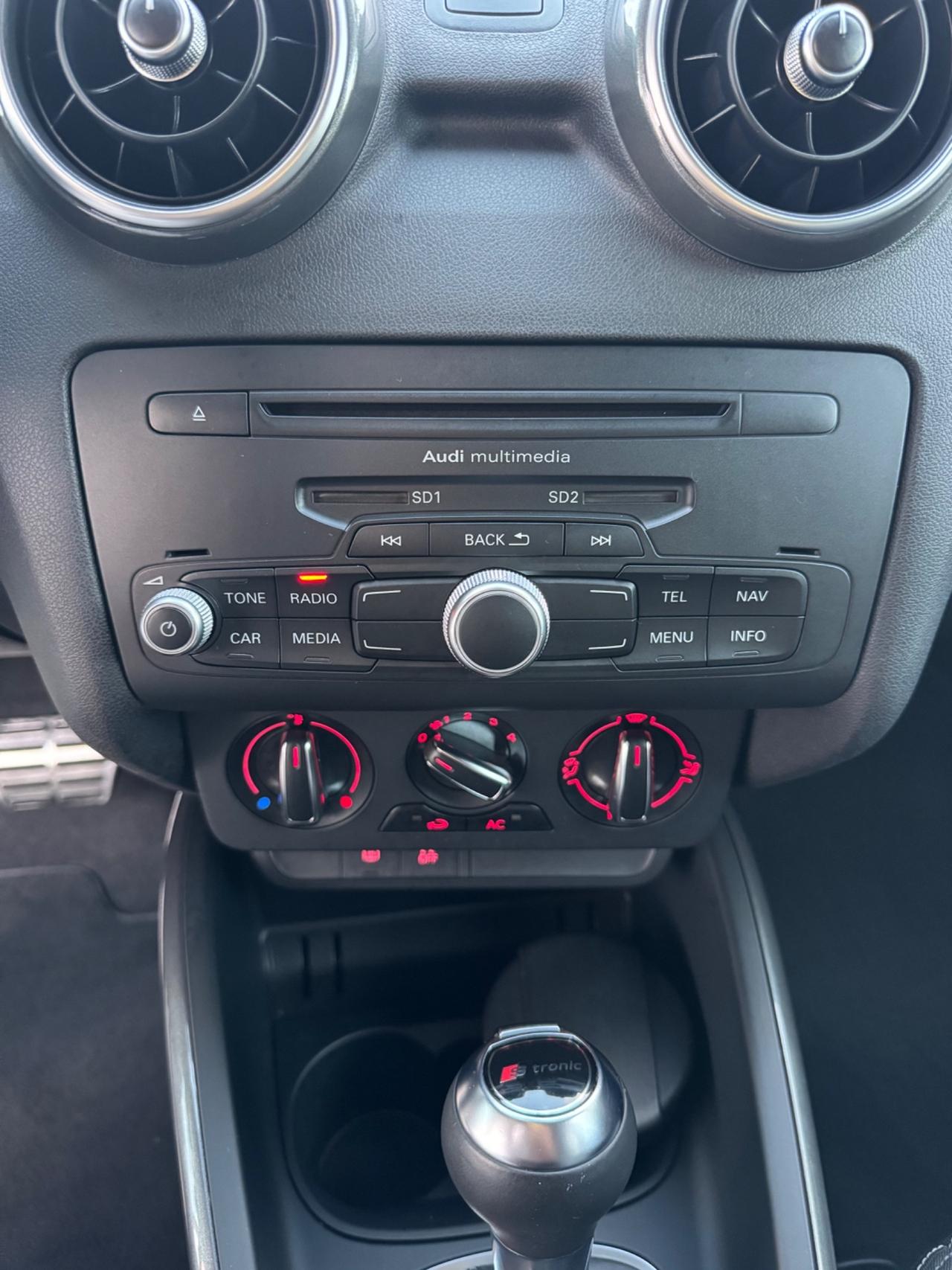 Audi A1 SPB 1.6 TDI CAMBIO AUTOMATICO/UNICOPROPRIETARIO