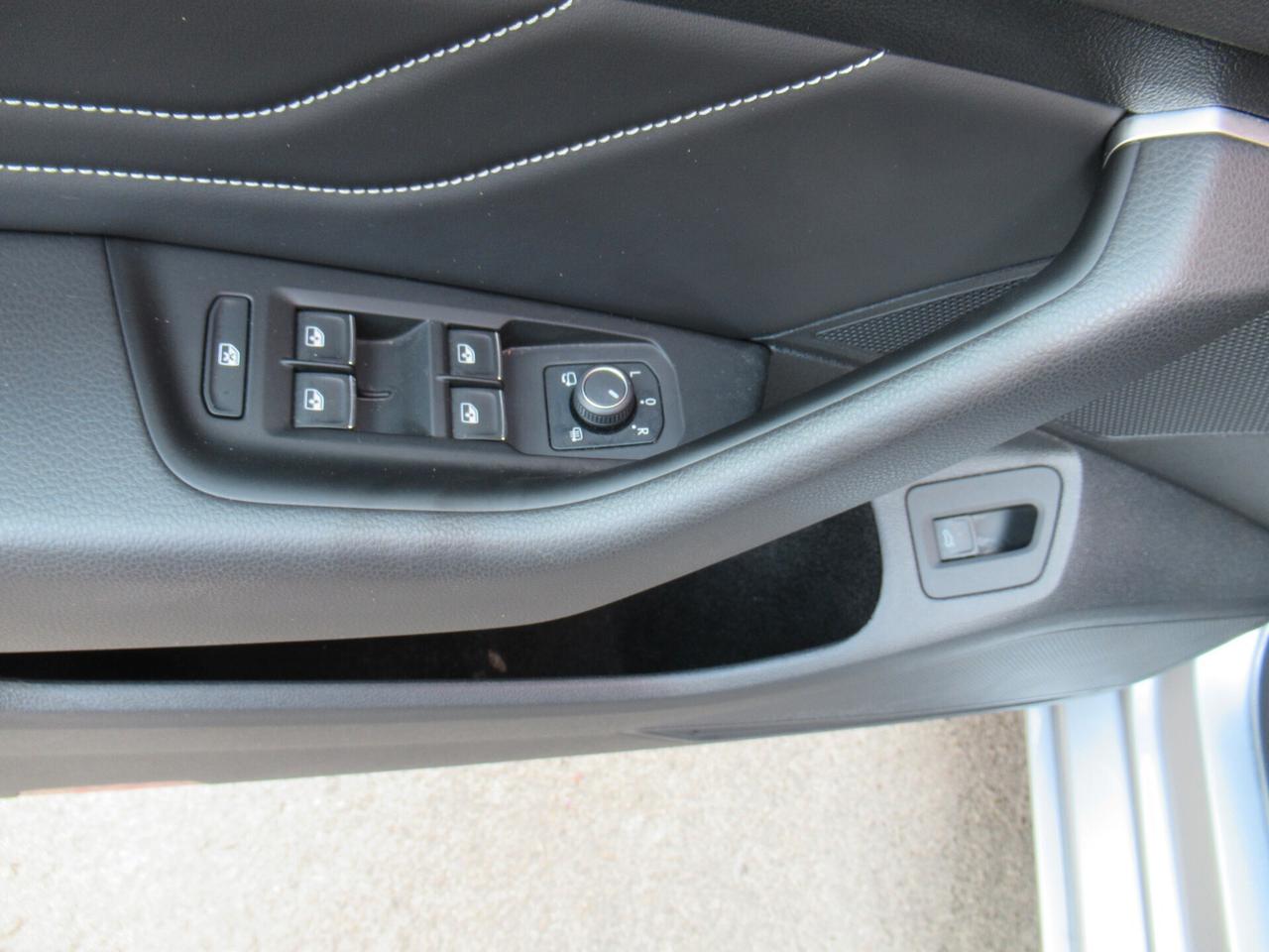 Volkswagen Passat Variant 2.0 TDI SCR 200 CV DSG Executive