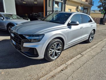Audi Q8 50 TDI 286 CV quattro tiptronic Sport