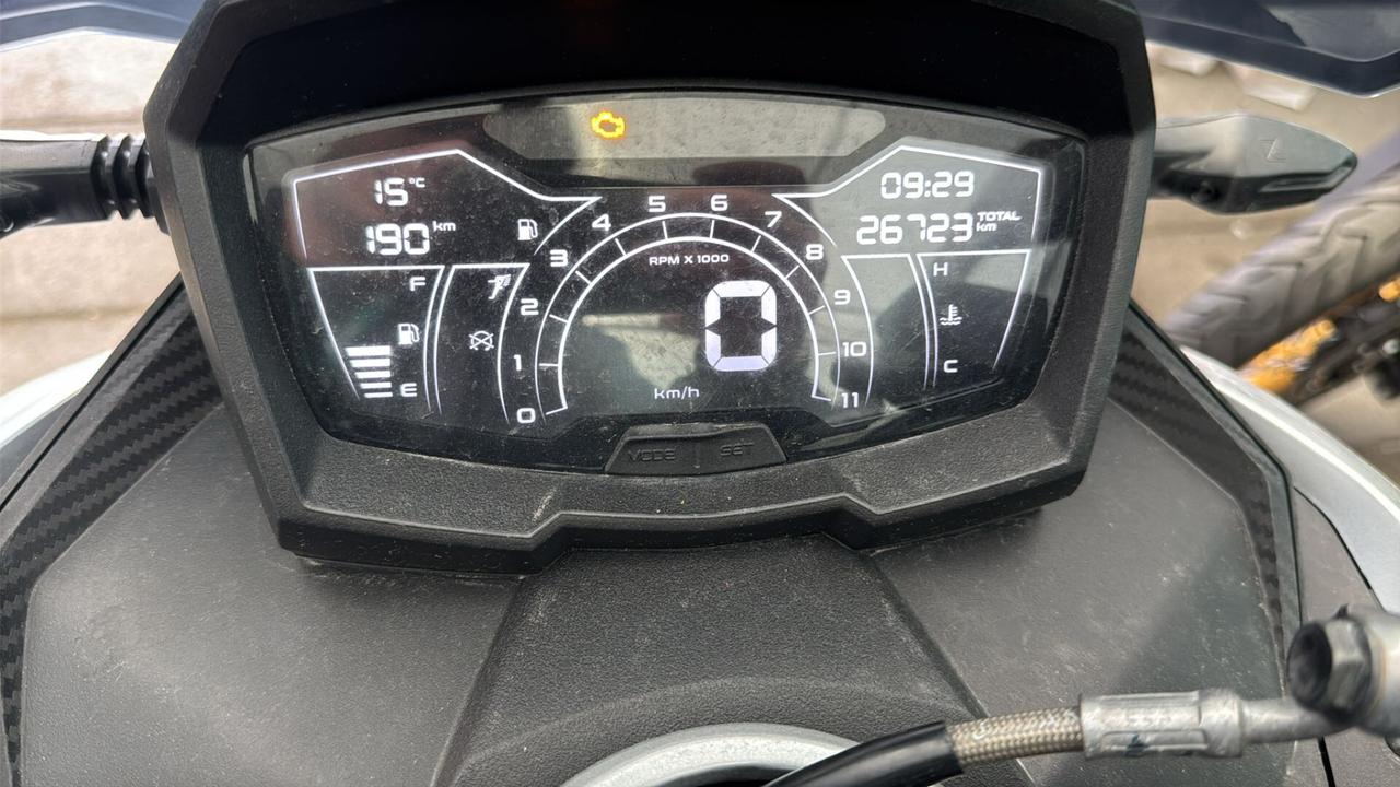 Aprilia SR GT 125 del 2023 USATO