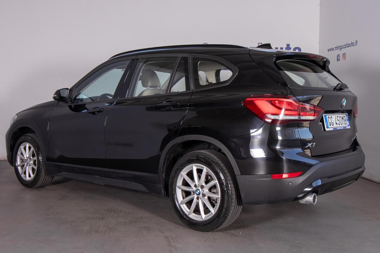 Bmw X1 Sdrive 16d Advantage Auto 116cv