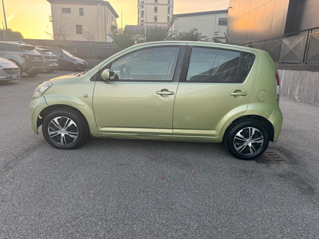 Daihatsu Sirion 1.3 16V Mio