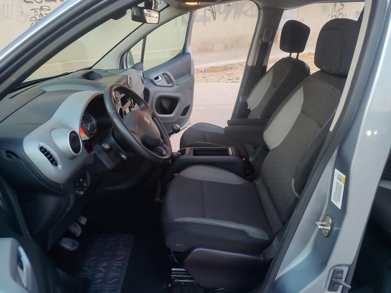 Peugeot Partner Tepee 1.6 bluehdi 100CV 2016!!!!