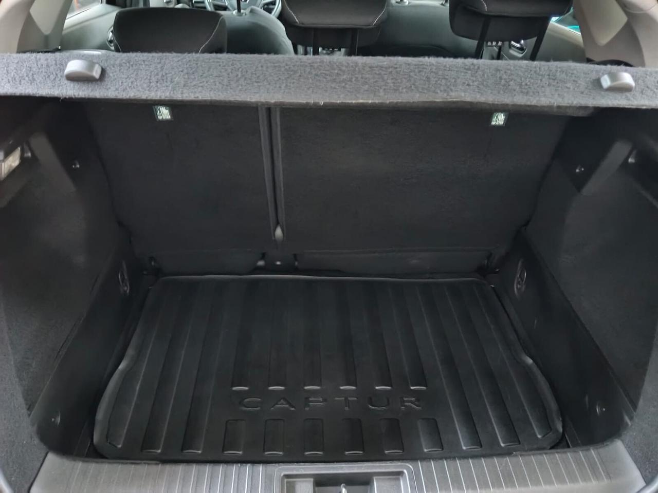 Renault Captur Mild Hybrid 140 CV Evolution