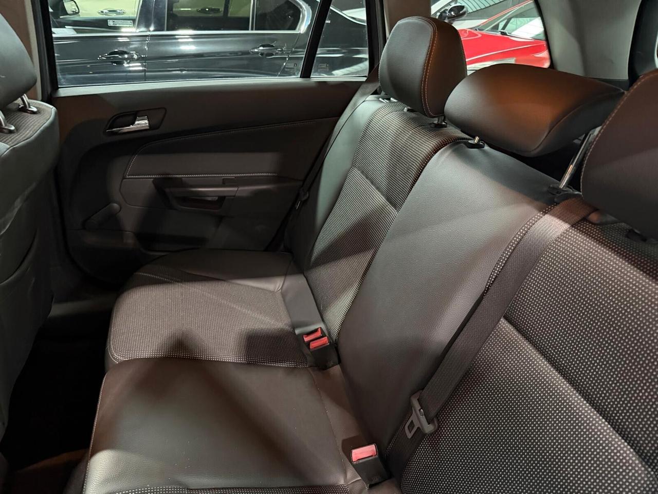 Opel Astra Sport+Pelle+4Stagioni+Neopatentati