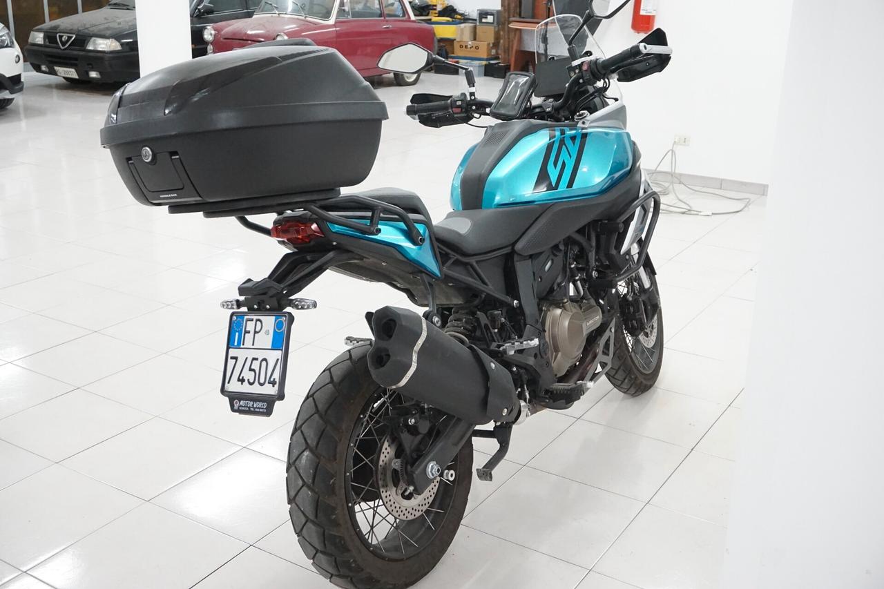 Qj Motor SRT 600 SX