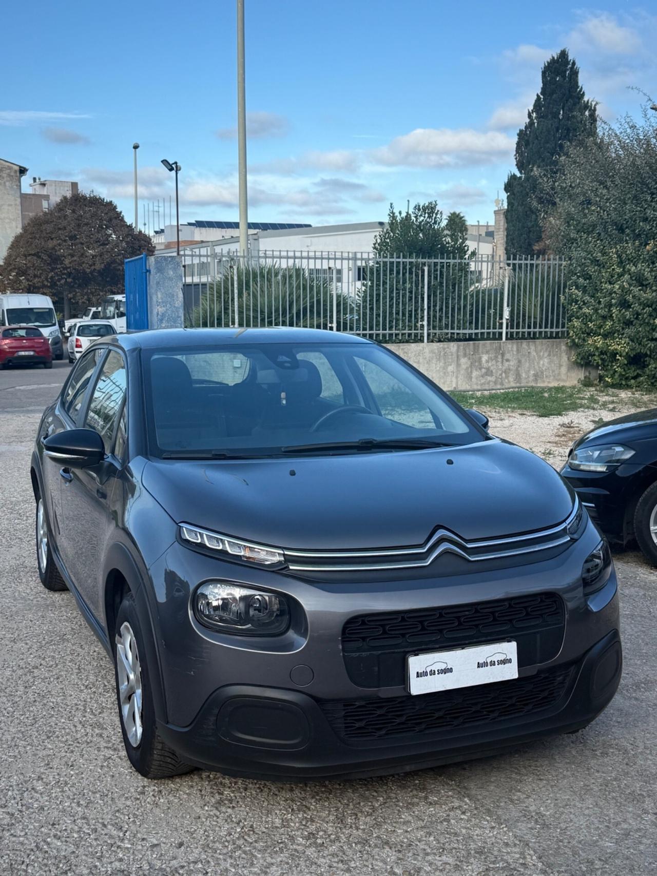 Citroen C3 PureTech 82 S&S Uptown
