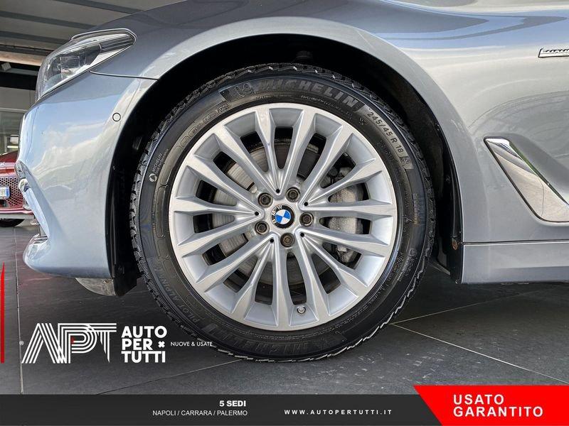 BMW Serie 5 530d Touring xdrive Luxury 265cv auto