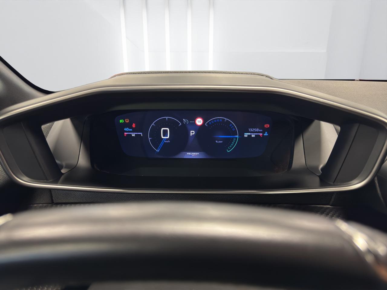 Peugeot 208 1.2 hybrid GT 110cv e-dcs 6 - ADATTA NEOPATENTATI