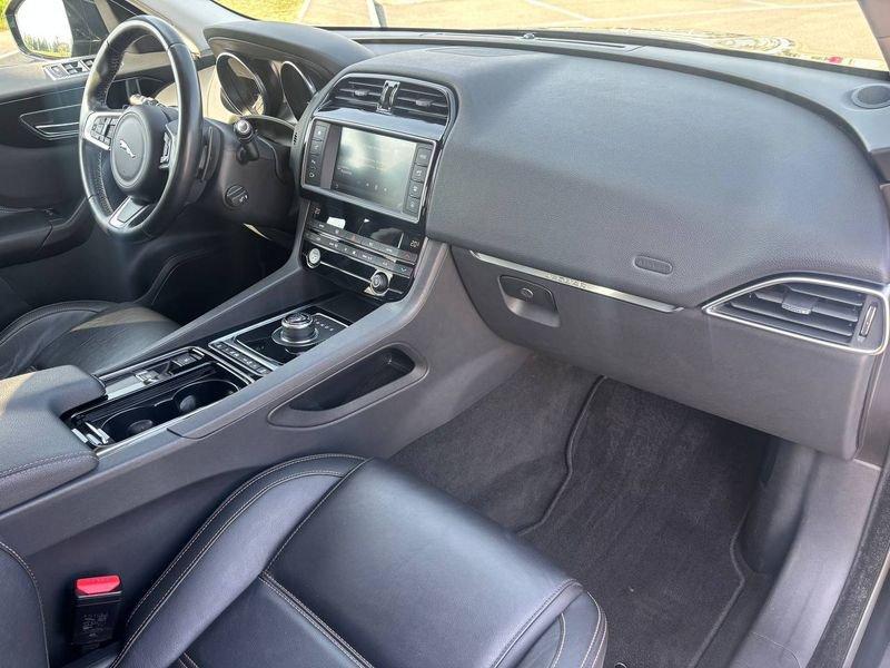 Jaguar F-Pace 2.0 Diesel 179cv