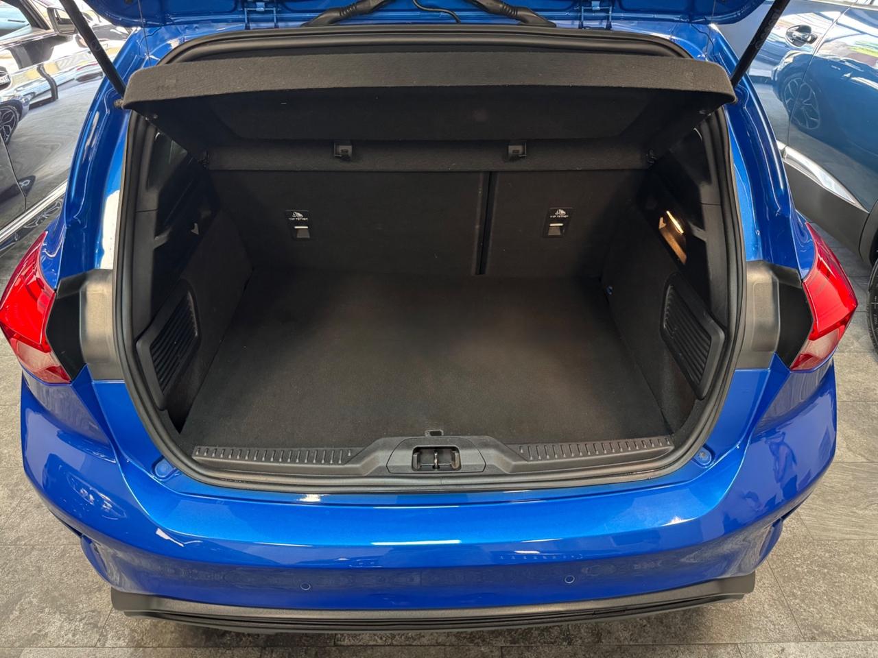 Ford Focus 1.0 EcoBoost 125 CV ST Line Finanziabile