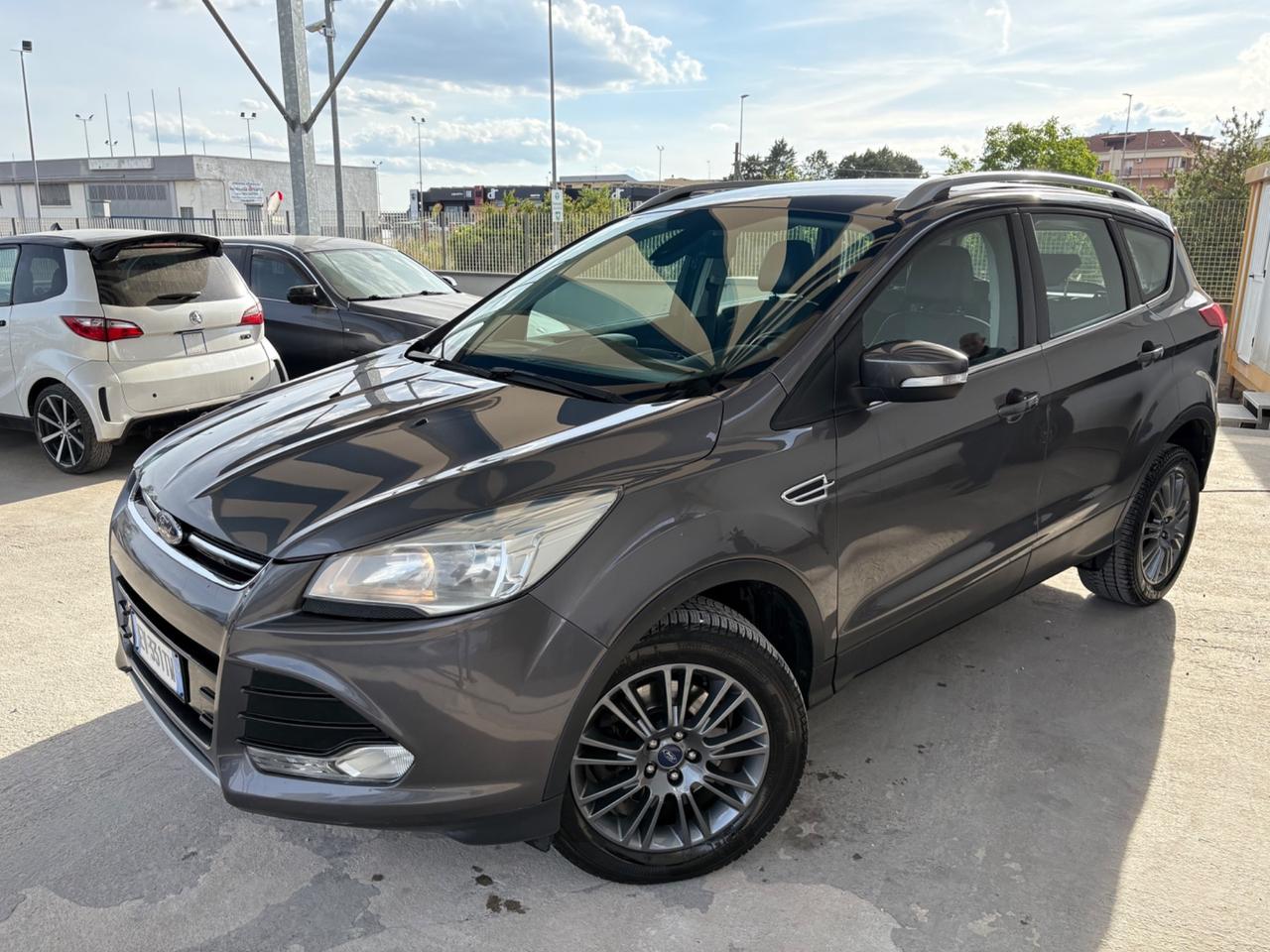 Ford Kuga 2.0 TDCI 140 CV 2WD Titanium