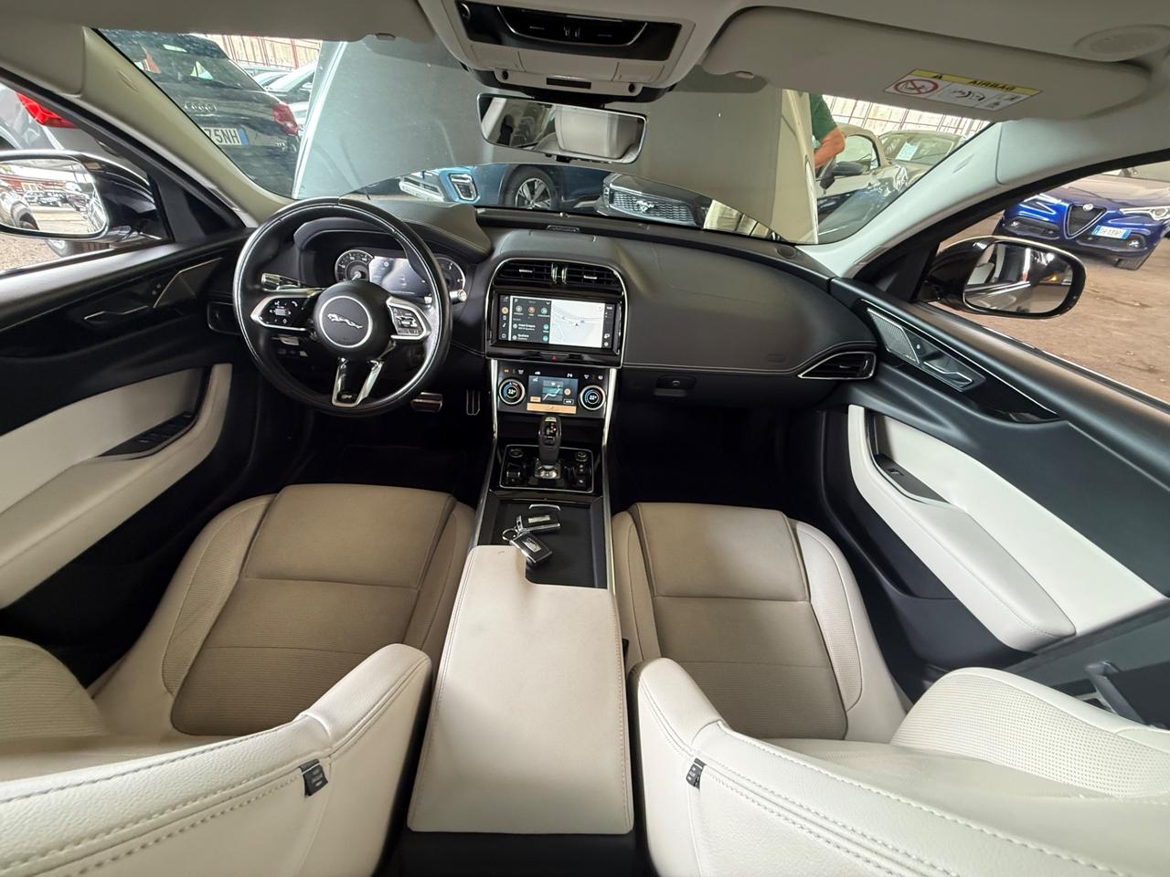 XE 2.0 D 204 CV-R-Dynamic HSE-IVA ESP-unipro