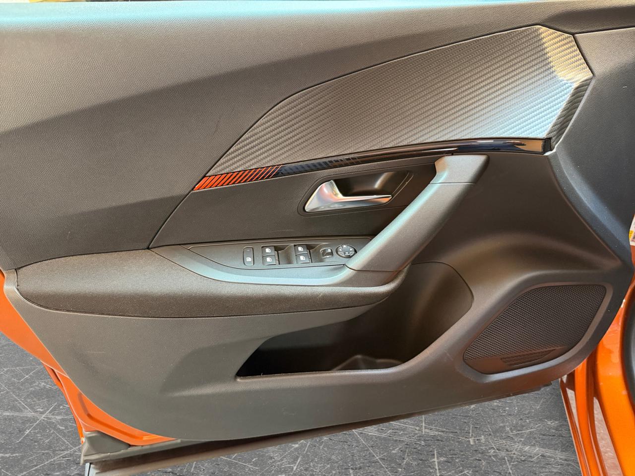 Peugeot 2008 2008 1.2 puretech Active Pack s&s 100cv