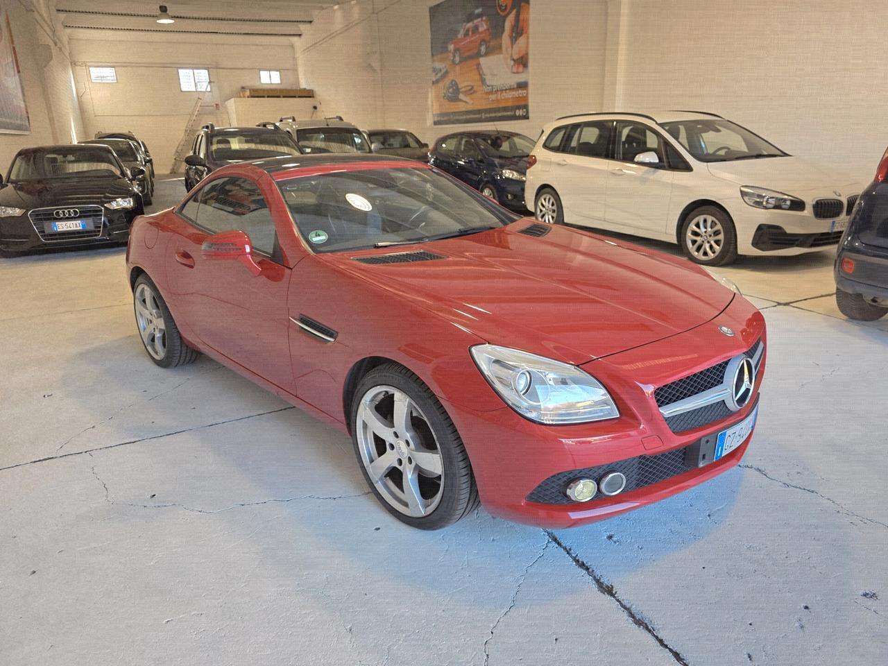 Mercedes-benz SLK 200 CGI Premium