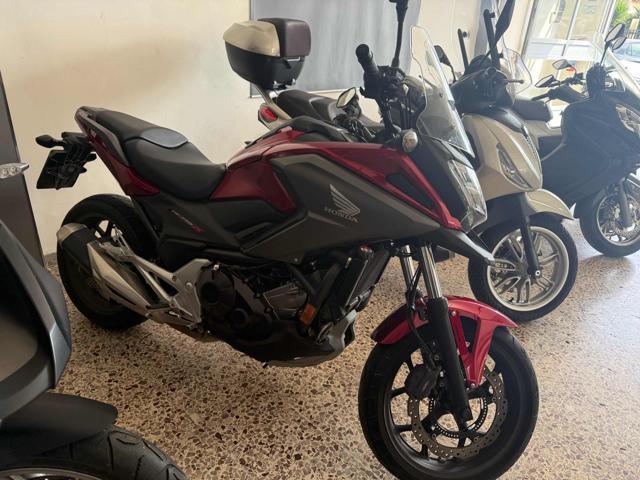 HONDA NC700X NC750XA