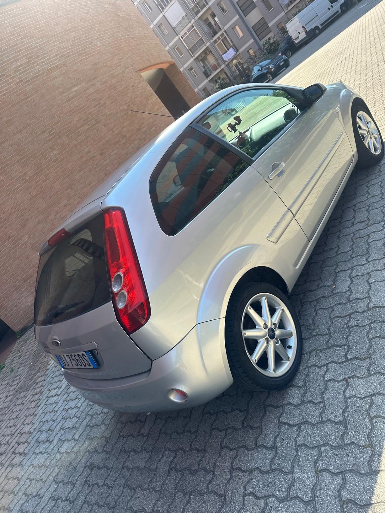 Ford Fiesta 1.2 16V 3p. Ghia